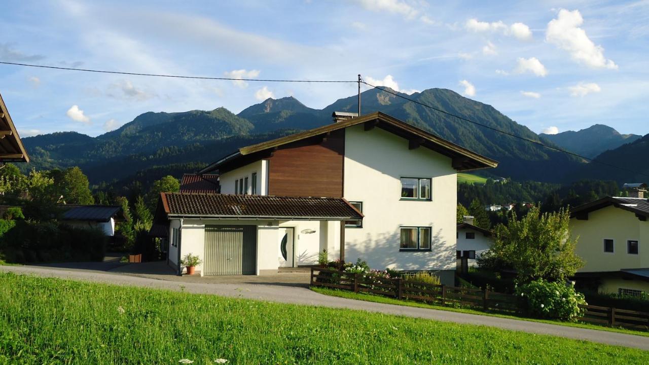 Apartamento Haus Zehentner Fieberbrunn Exterior foto